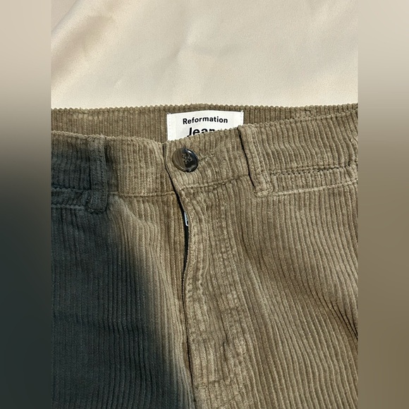 Reformation Jeans Logan Ultra High Rise Wide Leg Corduroy Pants - Size 26 - Picture 6 of 10